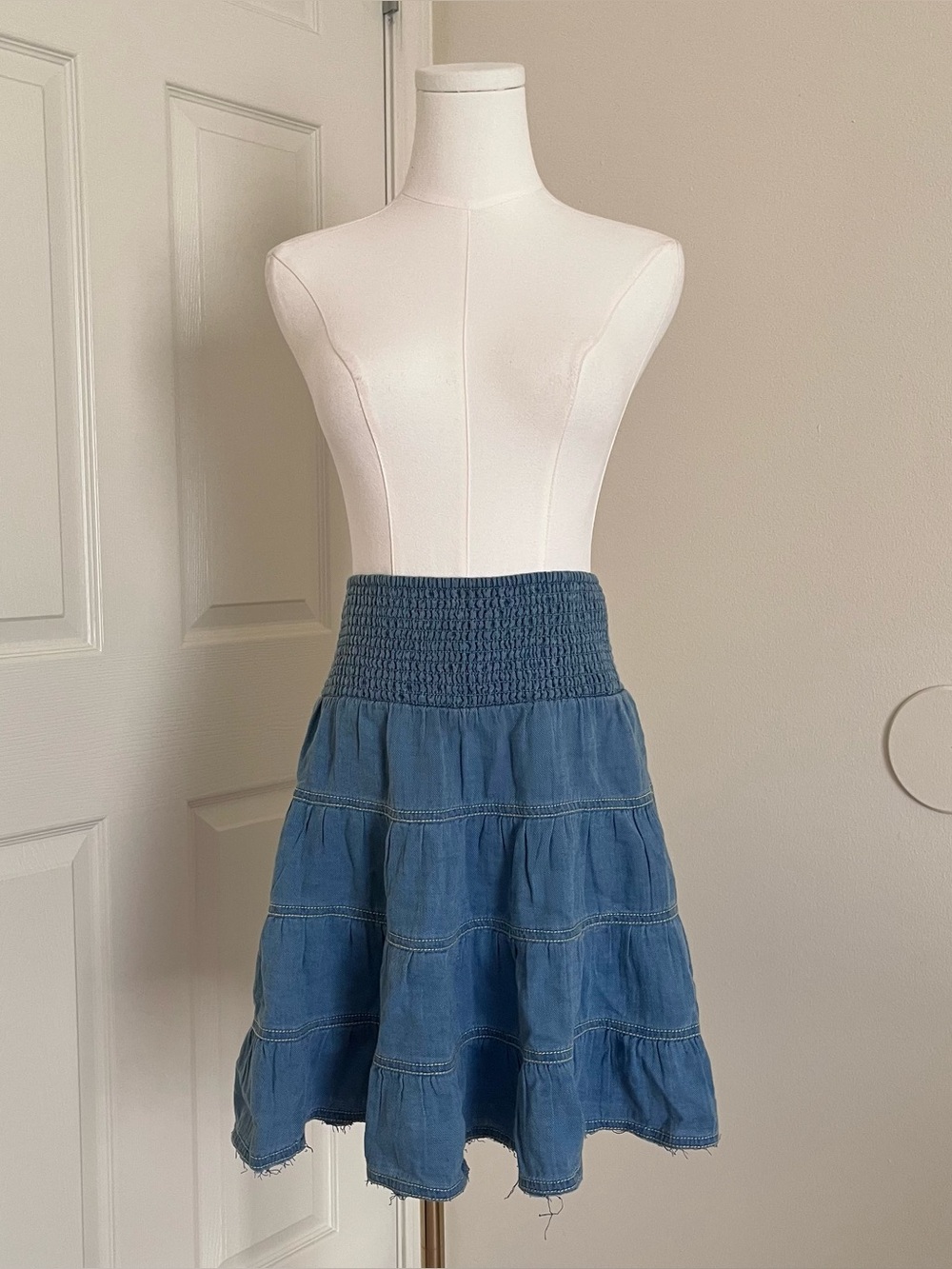 Anthropologie Pilcro Tiered Denim Mini Skirt Womens Size S Boho Summer Casual